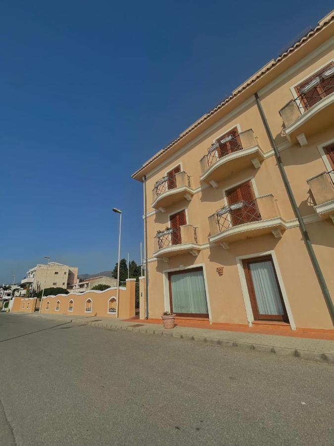 Hotel La Lampara Reggio di Calabria Kültér fotó