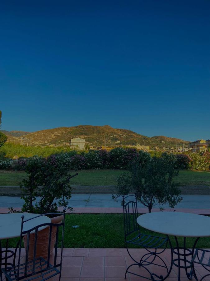 Hotel La Lampara Reggio di Calabria Kültér fotó